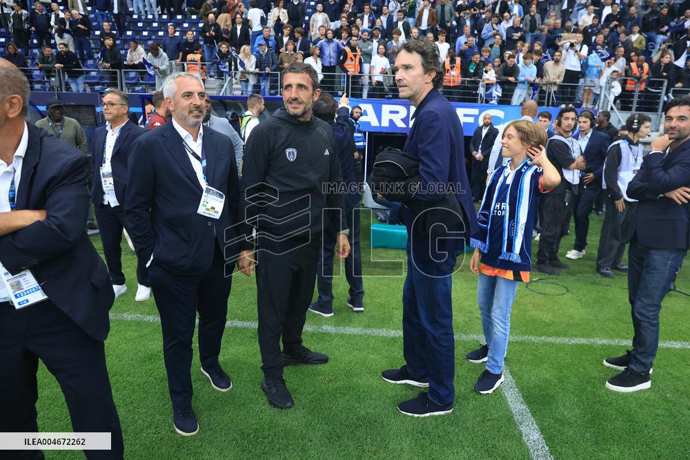 Celebs at Paris FC vs Metz - Paris