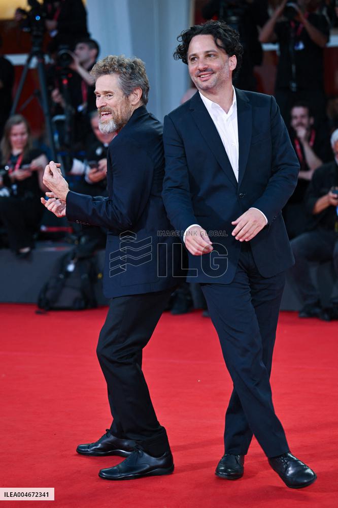 Venice Father Mother Sister Brother Premiere AM