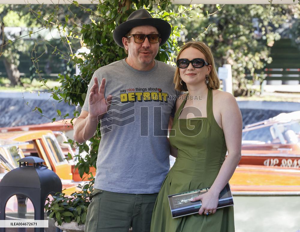 Venice - Arrival Potsy Ponciroli, Amber Ponciroli MP