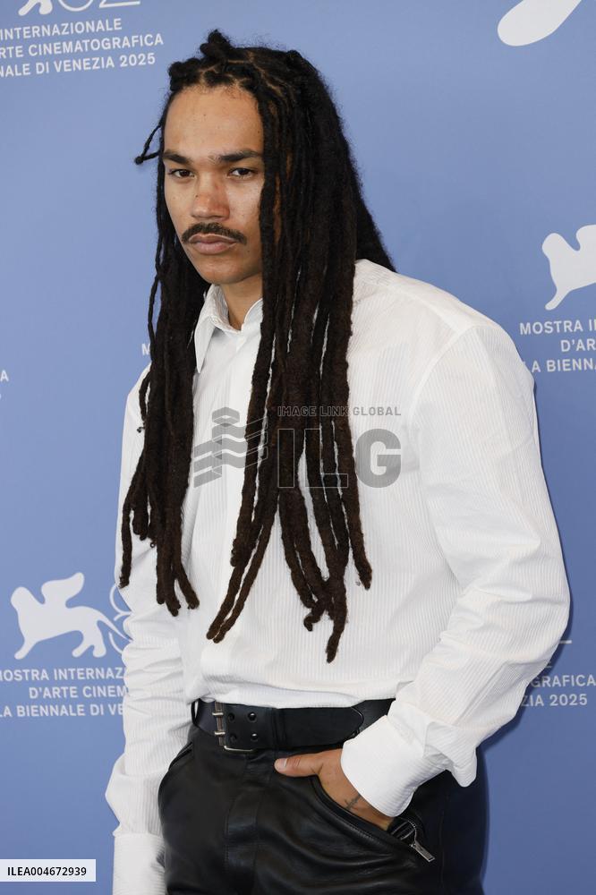 Venice - Photocall FATHER MOTHER SISTER BROTHER MP