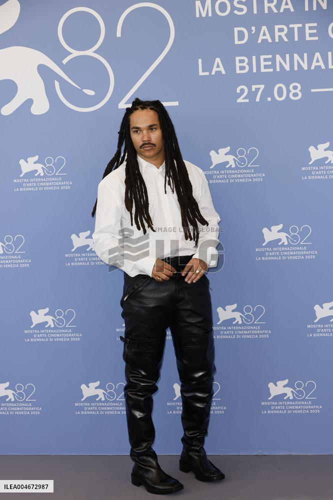 Venice - Photocall FATHER MOTHER SISTER BROTHER MP