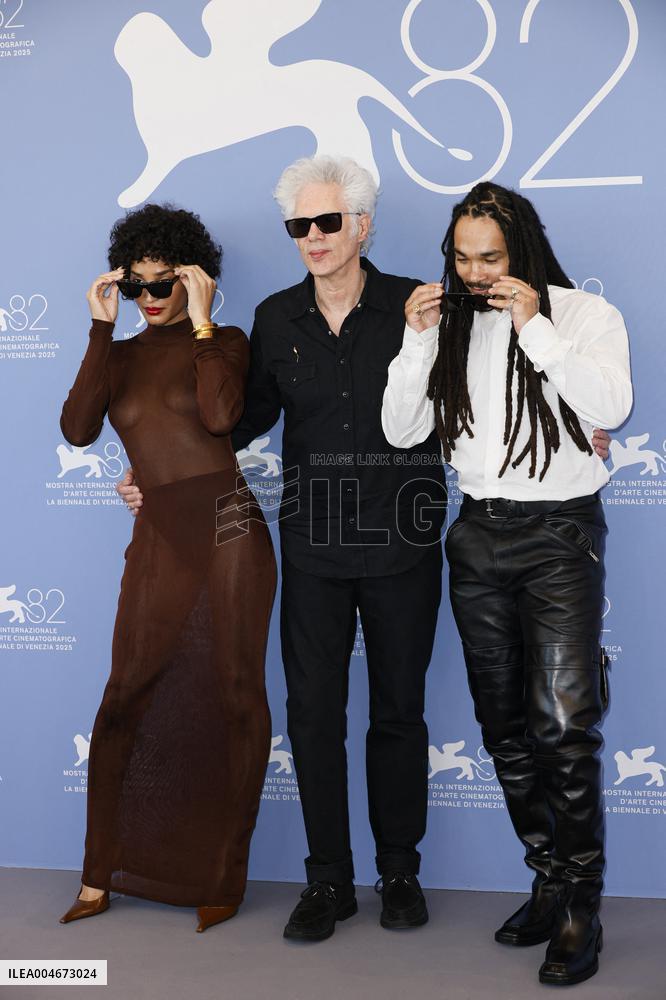 Venice - Photocall FATHER MOTHER SISTER BROTHER MP