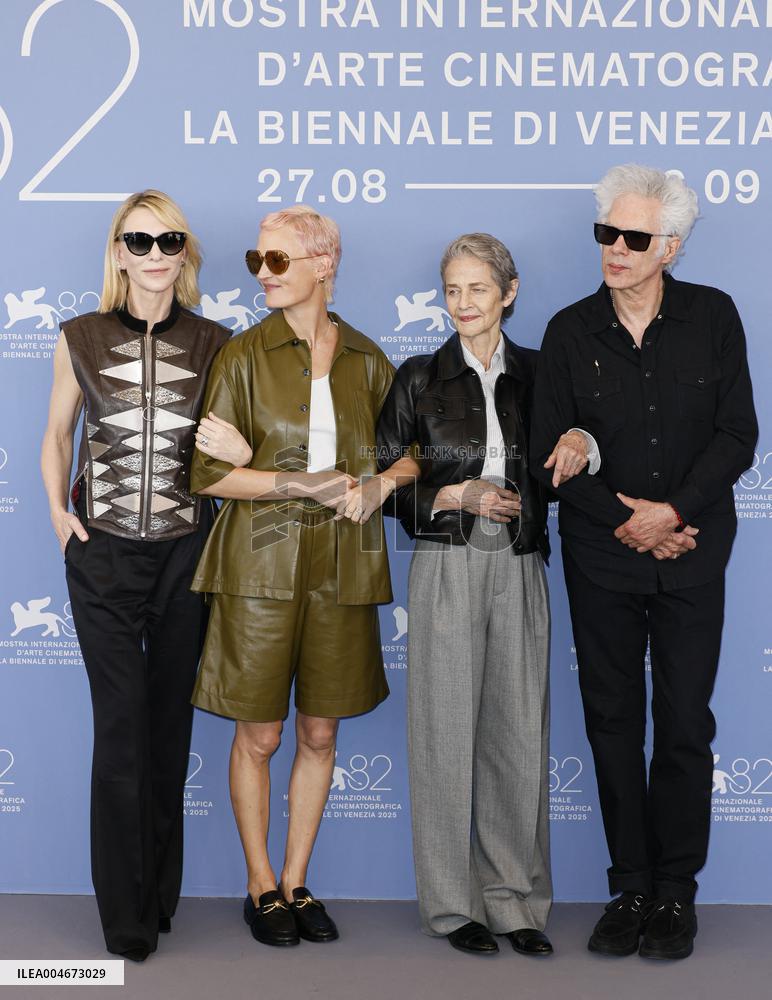 Venice - Photocall FATHER MOTHER SISTER BROTHER MP