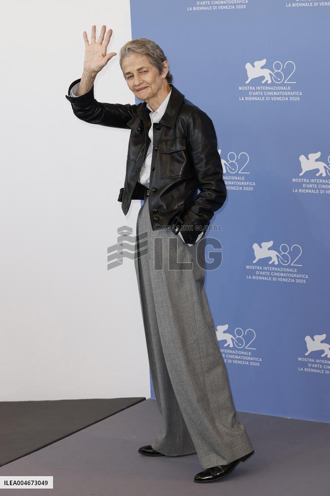 Venice - Photocall FATHER MOTHER SISTER BROTHER MP