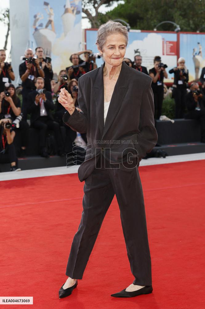 Venice - Red carpet film FATHER MOTHER SISTER BROTHER  MP