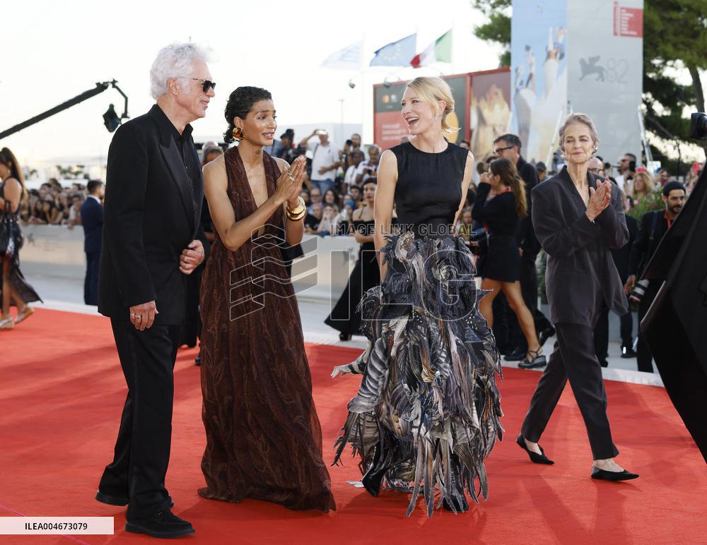 Venice - Red carpet film FATHER MOTHER SISTER BROTHER  MP