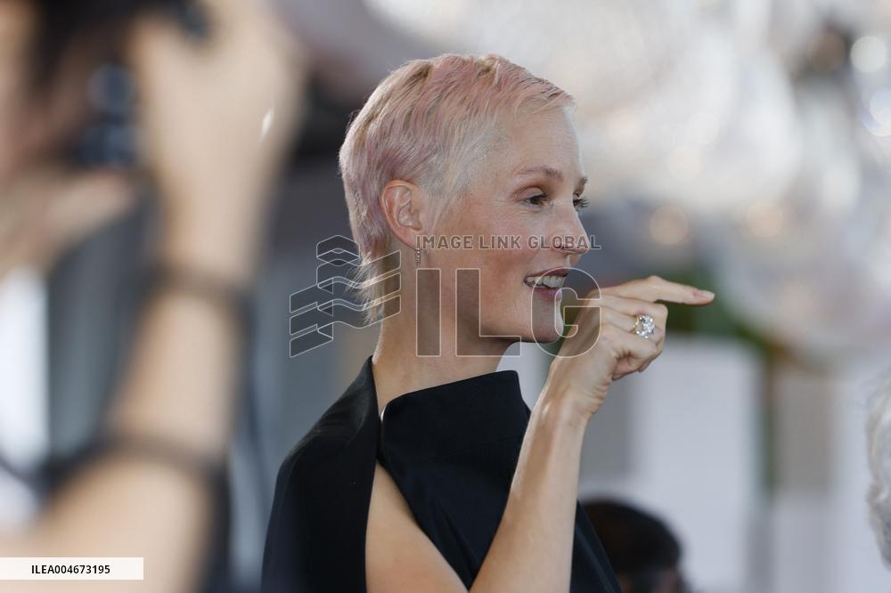 Venice - Red carpet film FATHER MOTHER SISTER BROTHER  MP