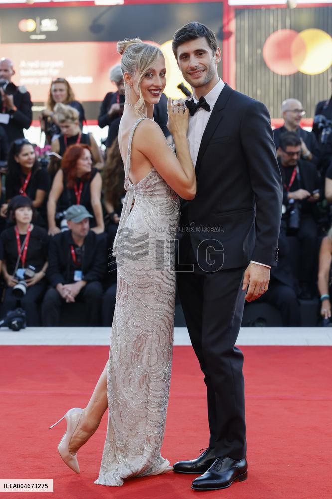 Venice - Red carpet film FATHER MOTHER SISTER BROTHER  MP
