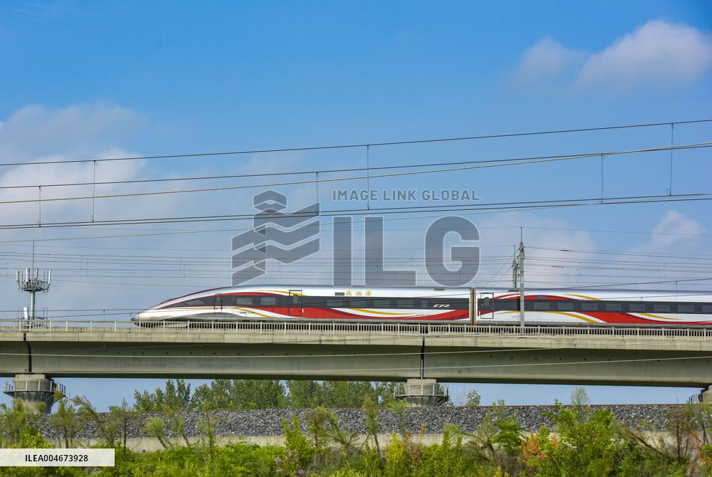 National Railway Summer Transport Exceeds 900 Million Passengers