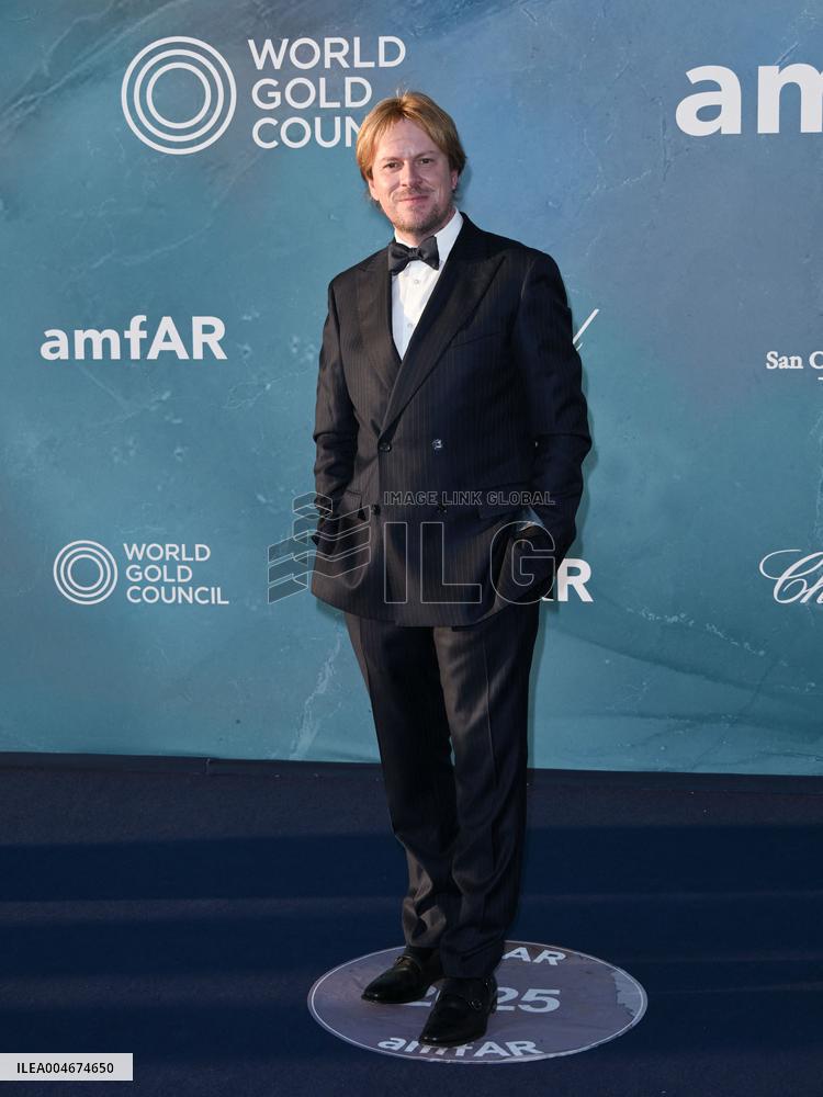 Venice - amFAR