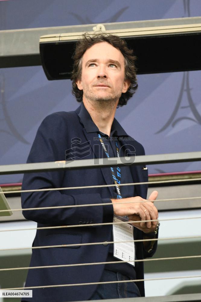 Arnault Family at Paris FC vs Metz - Paris
