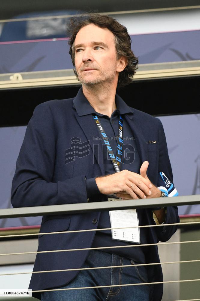 Arnault Family at Paris FC vs Metz - Paris