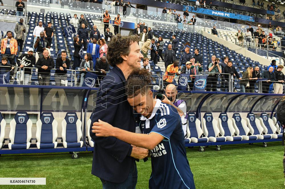 Arnault Family at Paris FC vs Metz - Paris
