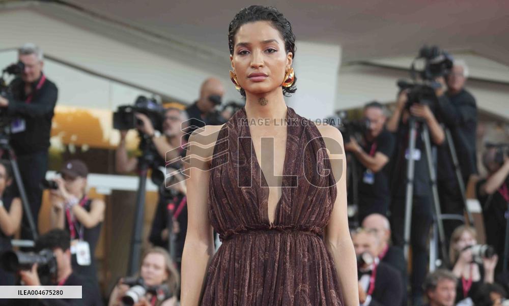 Venice - Father Mother Sister Brother Red Carpet