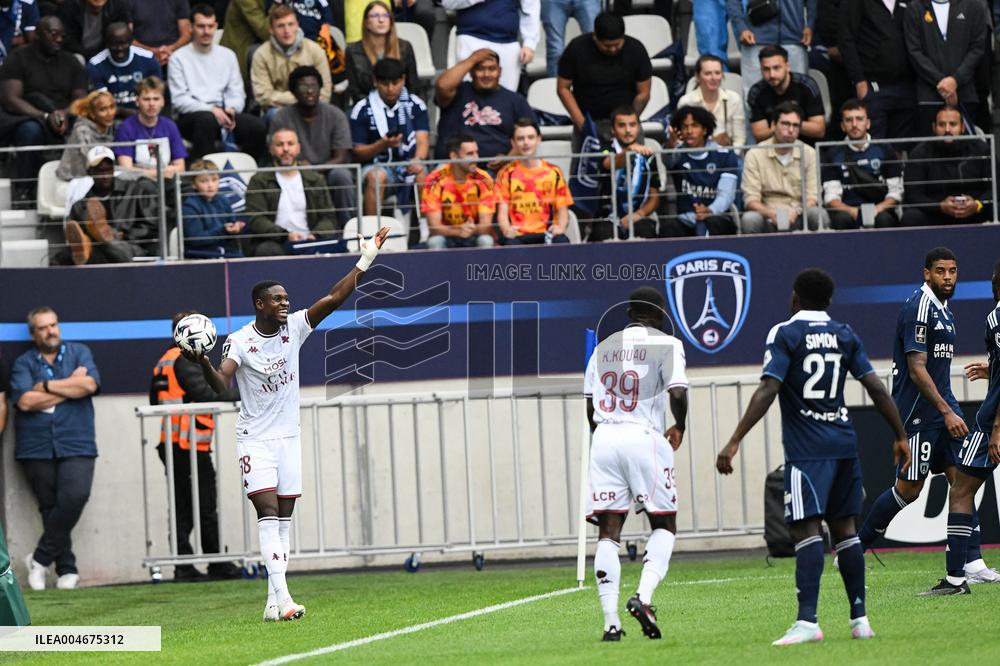 Paris FC vs Metz - Paris