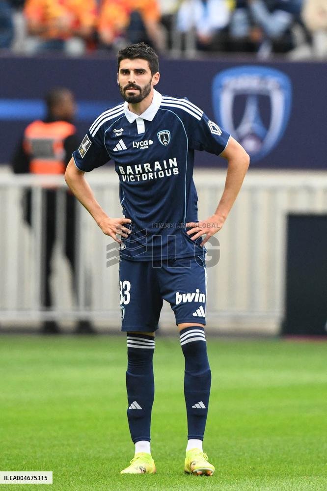 Paris FC vs Metz - Paris