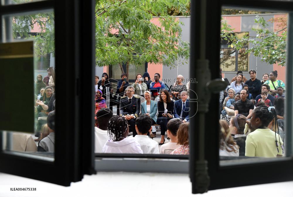 Elisabeth Borne Visit Elementary School - Paris