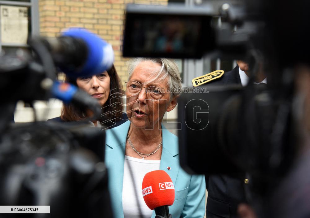 Elisabeth Borne Visit Elementary School - Paris