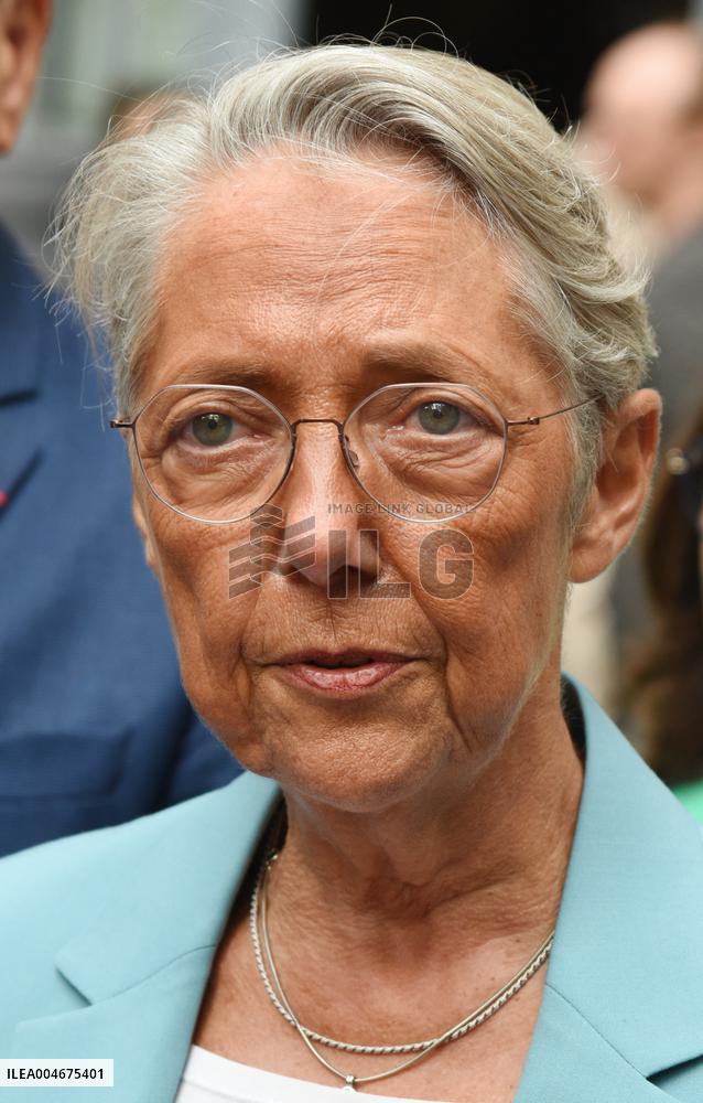 Elisabeth Borne Visit Elementary School - Paris