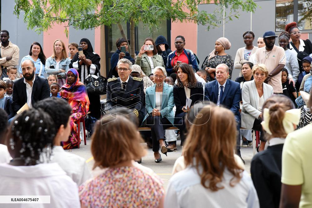 Elisabeth Borne Visit Elementary School - Paris
