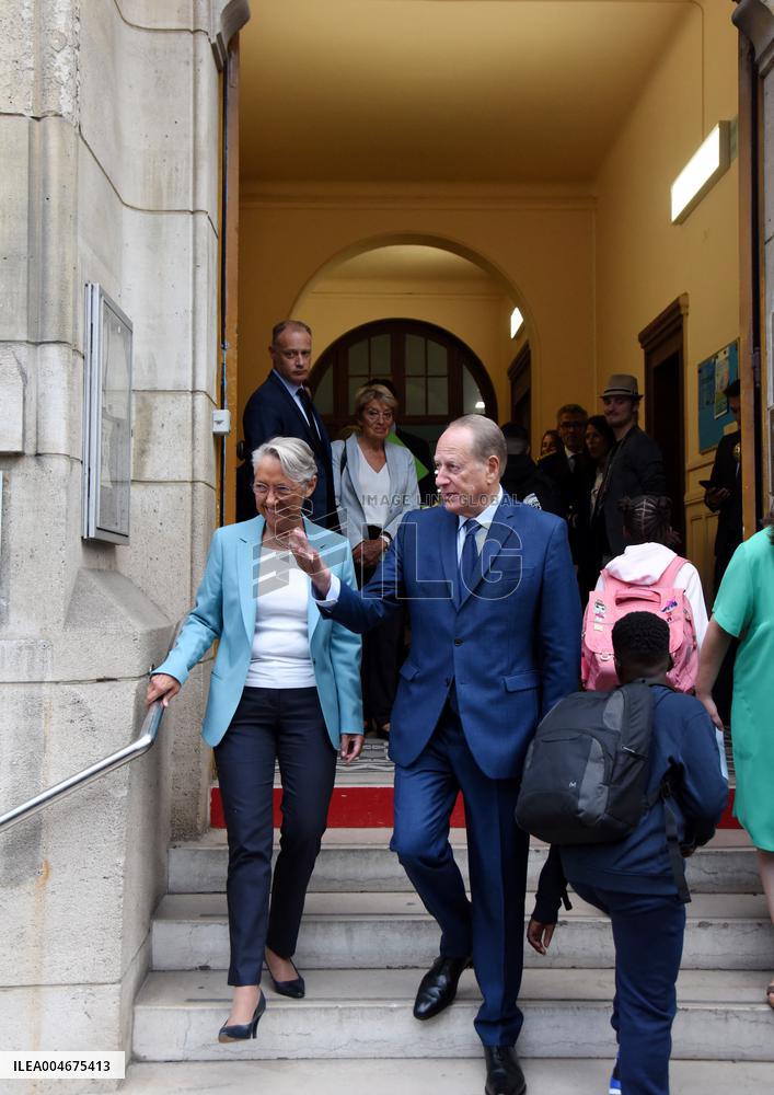 Elisabeth Borne Visit Elementary School - Paris
