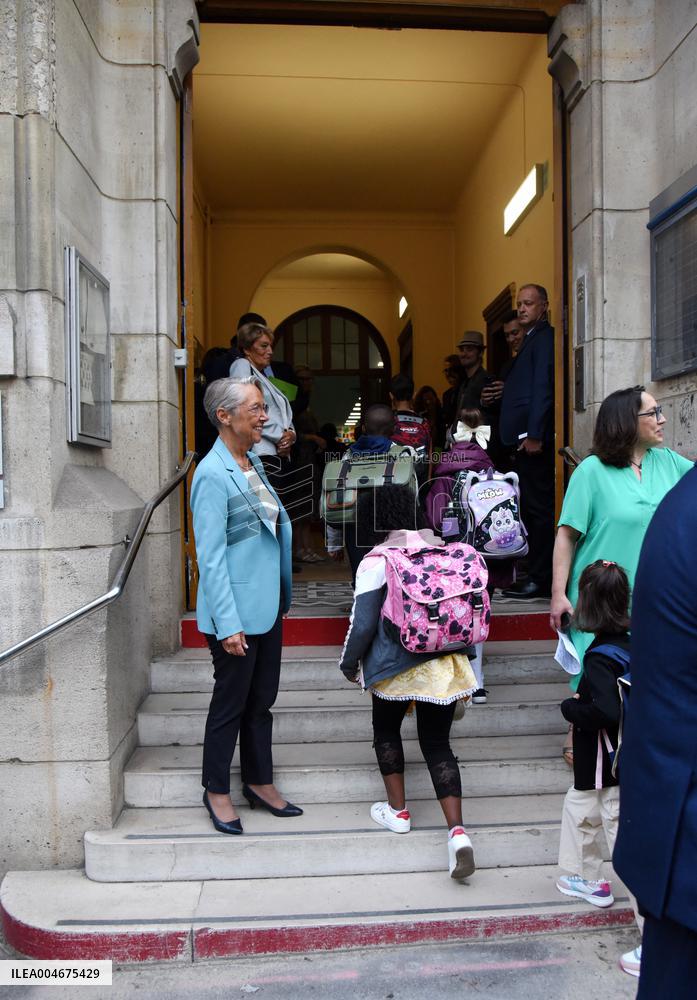 Elisabeth Borne Visit Elementary School - Paris