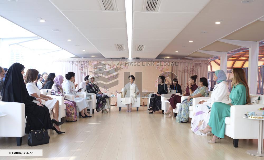 SCO - Spouses Of Foreign Leaders Visit Haihe River - Tianji