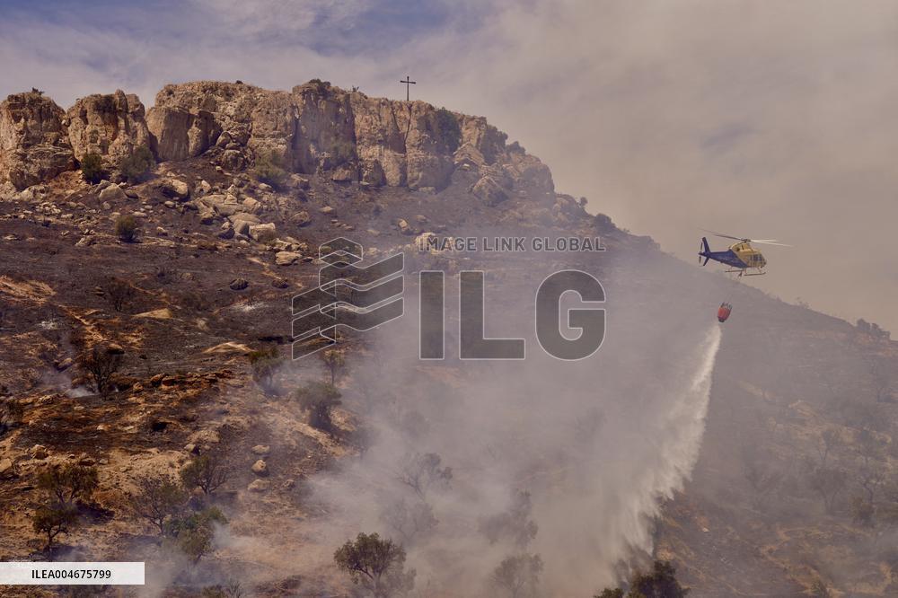 A New Fire Affects The Monte Coronado Area In Malaga - Spain
