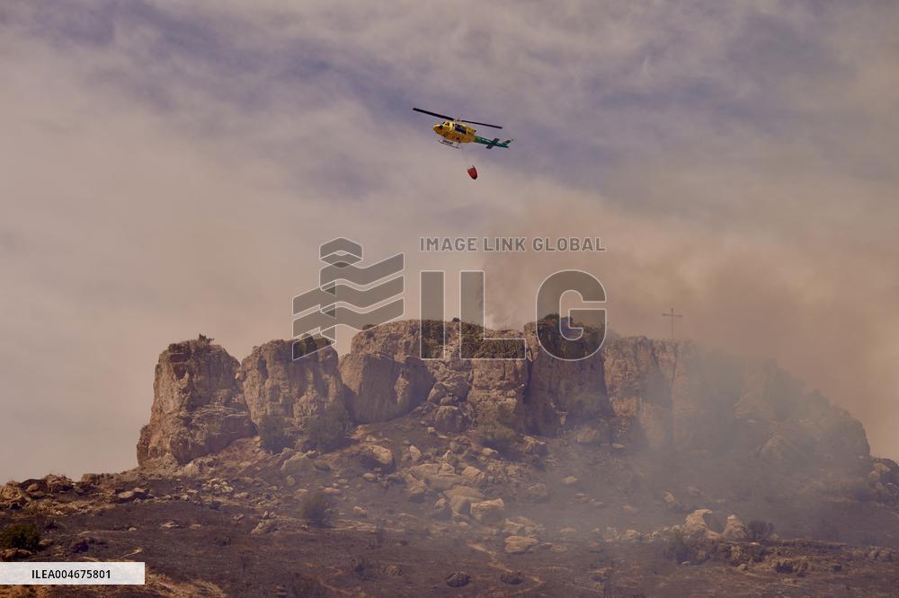 A New Fire Affects The Monte Coronado Area In Malaga - Spain