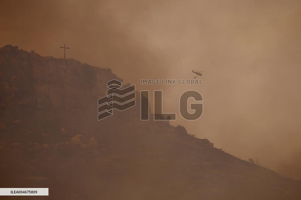 A New Fire Affects The Monte Coronado Area In Malaga - Spain