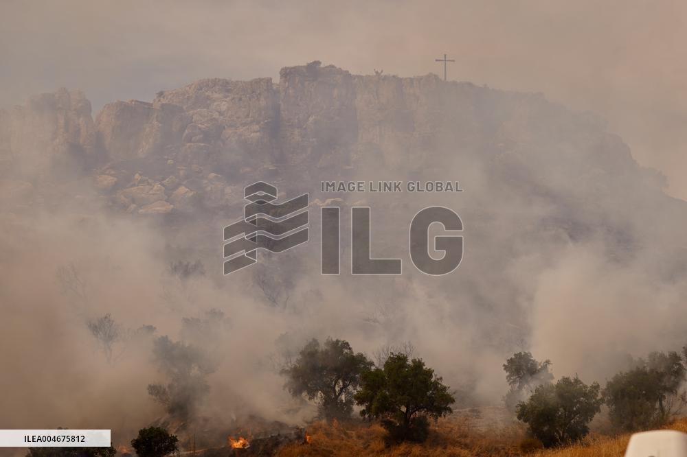 A New Fire Affects The Monte Coronado Area In Malaga - Spain