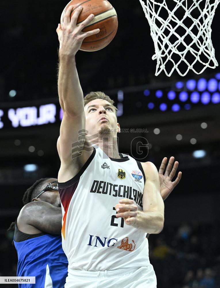 Koripallo: Miesten EM-kilpailut (-14.9)