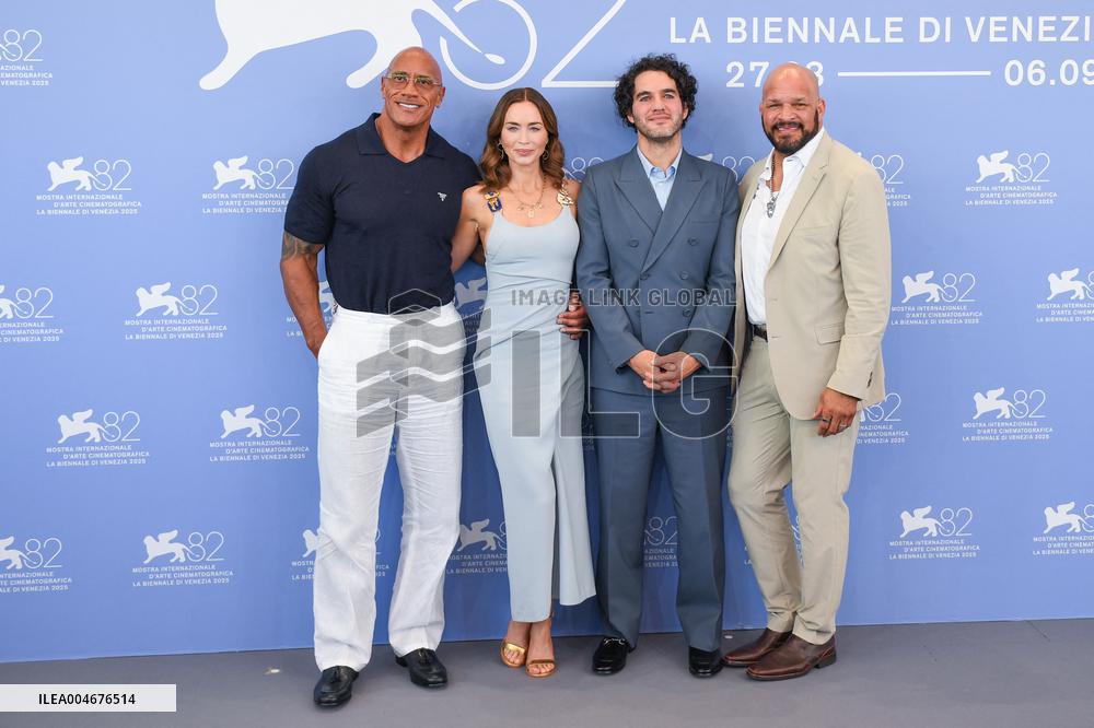 Venice The Smashing Machine Photocall AM