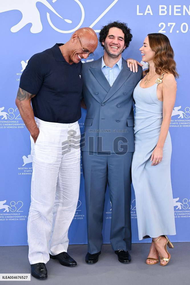 Venice The Smashing Machine Photocall AM