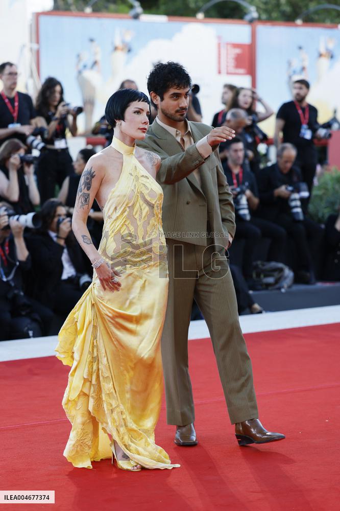 Venice - Red carpet film THE SMASHING MACHINE MP