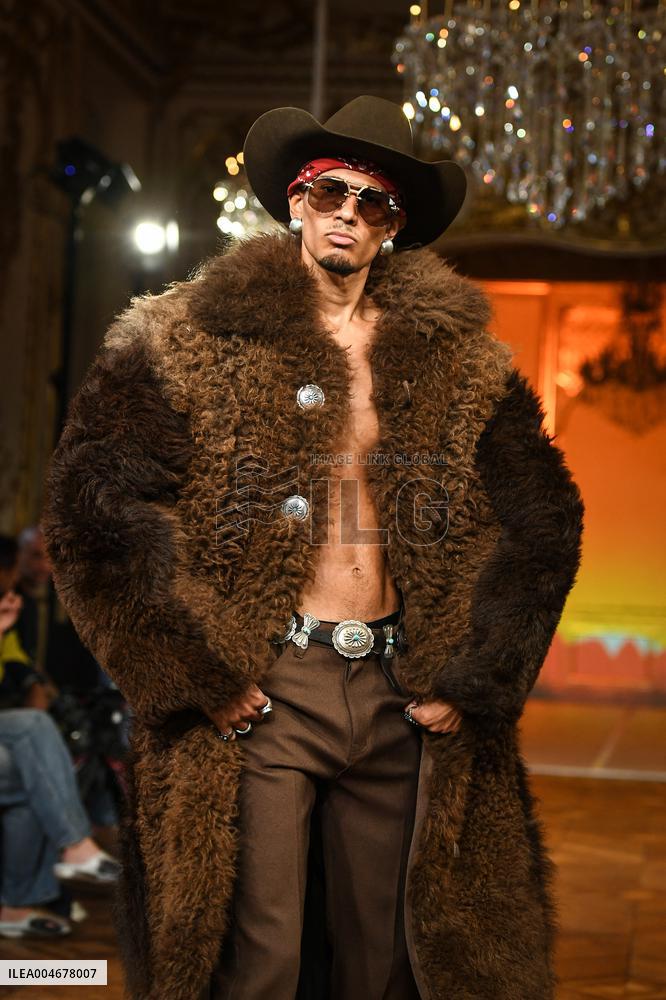 PFW - Austin Post Runway in Paris FA