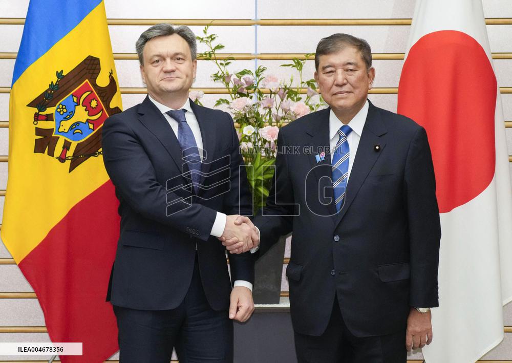 Japan-Moldova talks
