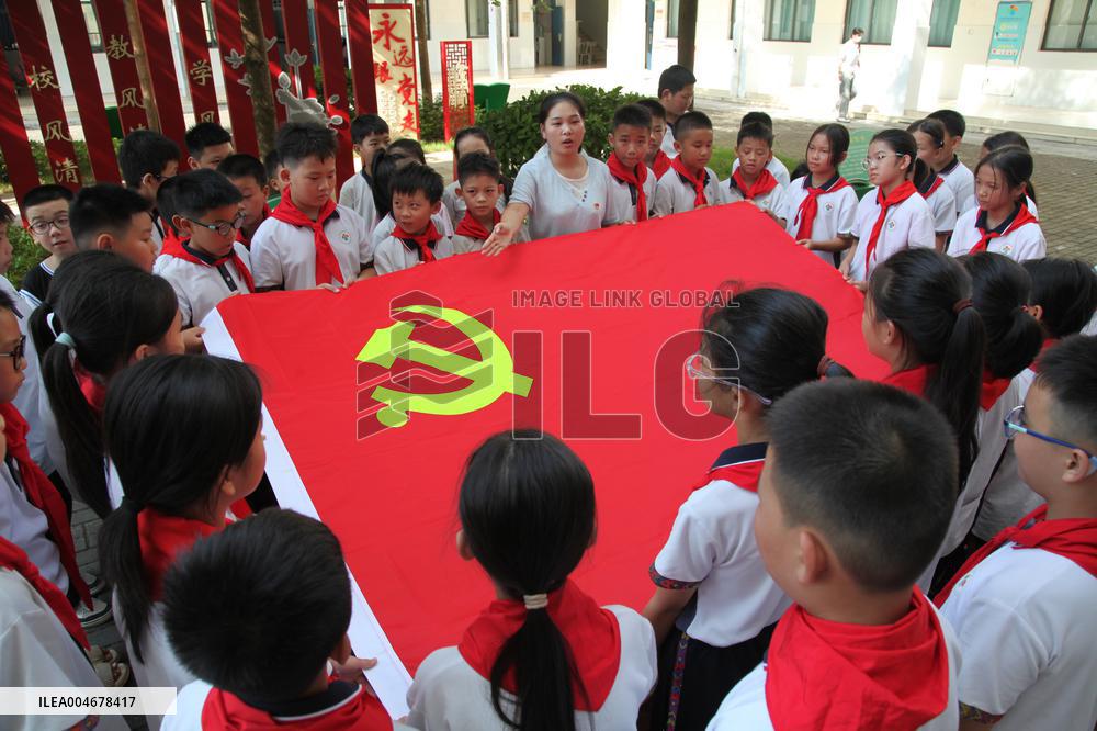 Primary School Patriotism Education