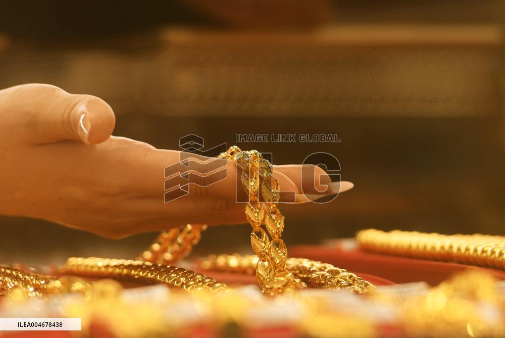 International Gold Price Hits Historic High