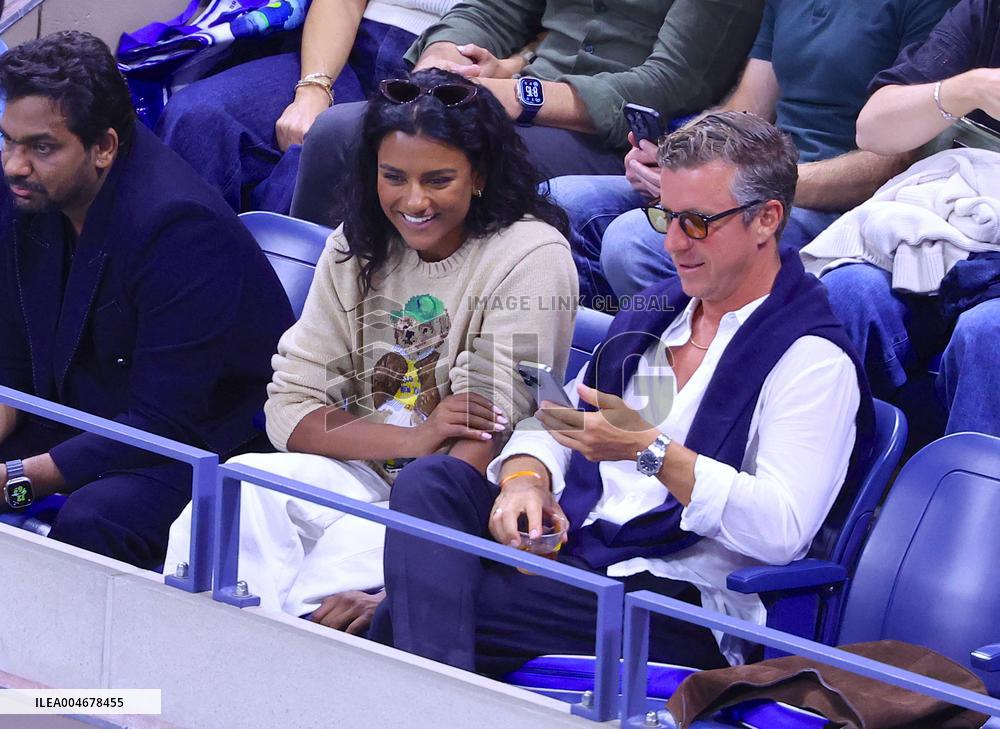 US Open - Simone Ashley With Boyfriend In The Stands