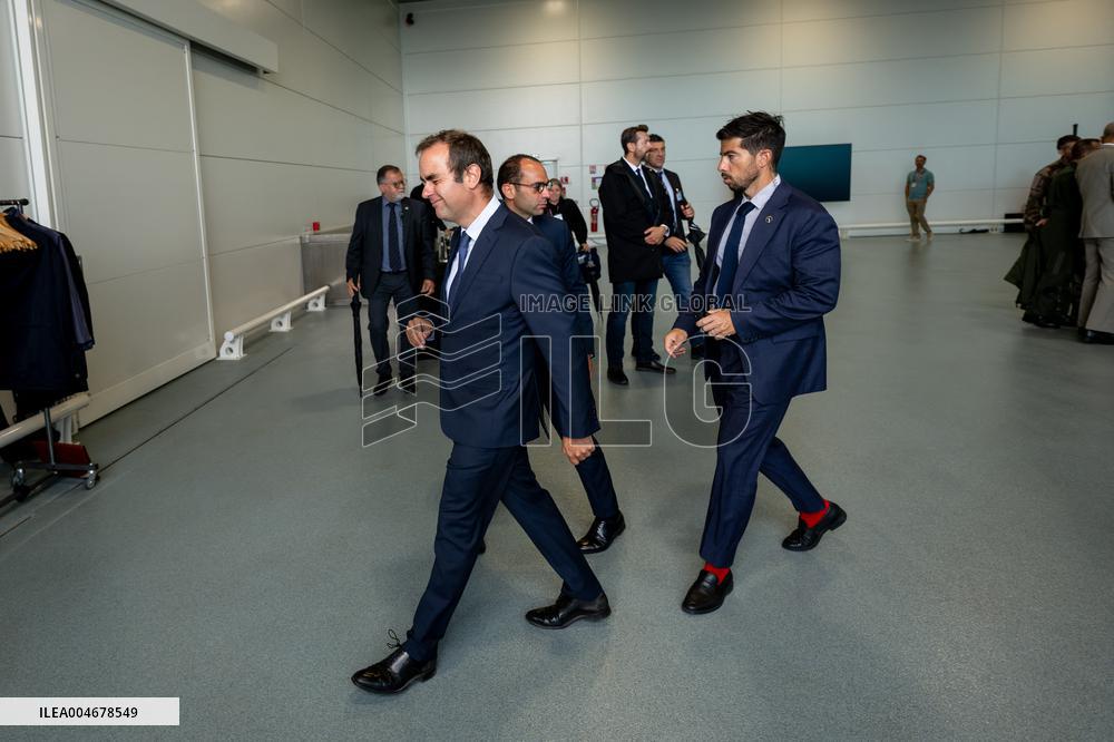 Sebastien Lecornu Visits The Airbus Helicopters Factory - Marignane