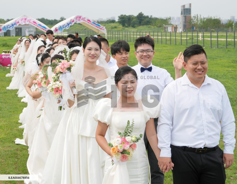 China Marriage Registrations Number Rebounded