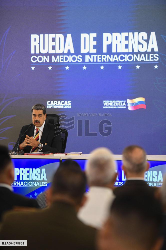 President Maduro Addresses A Press Conference - Caracas