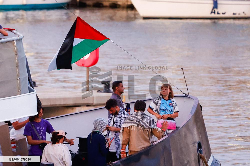 Global Sumud Flotilla Vessels Return to Barcelona Due to Bad Weather