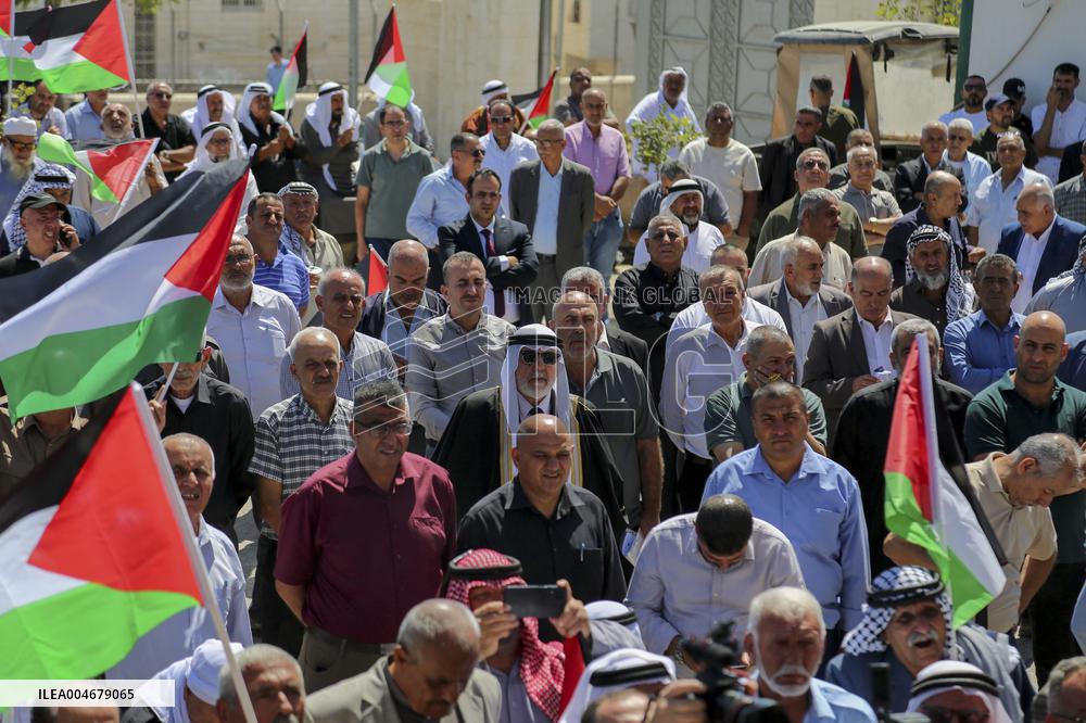 West Bank Residents Reject City Partition - Hebron