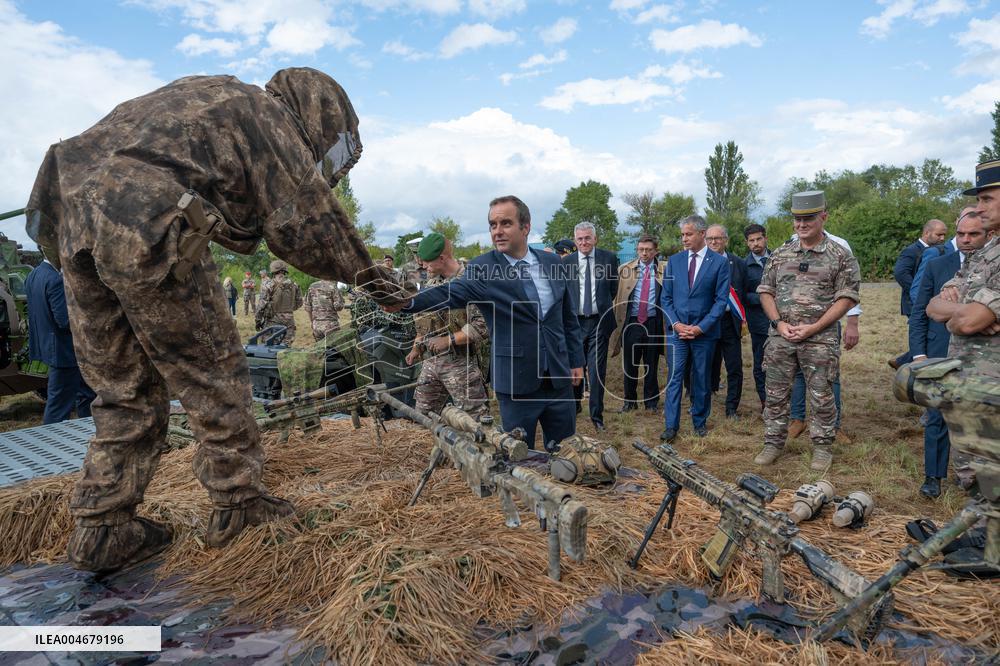 Minister of Armed Forces Visits Beaumont-les-Valence - France