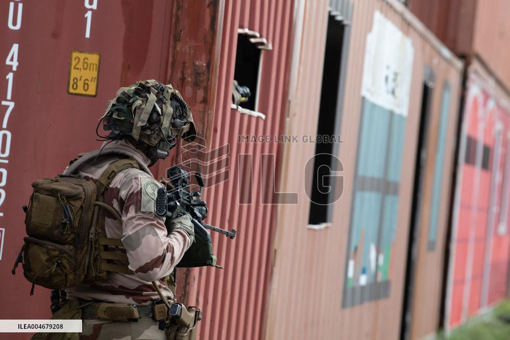 Minister of Armed Forces Visits Beaumont-les-Valence - France