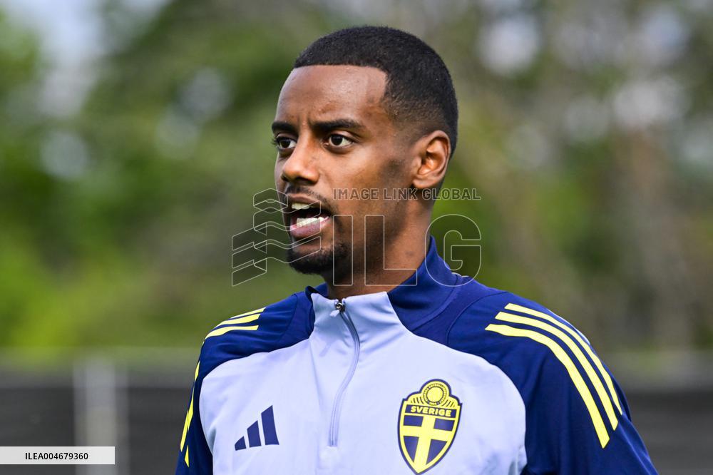 SWEDEN NATIONAL FOOTBALL TEAM TRAINING