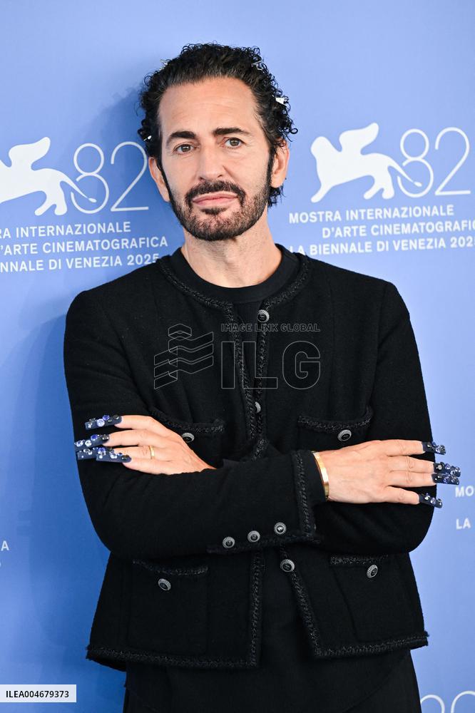 Venice Marc by Sofia Photocall AM