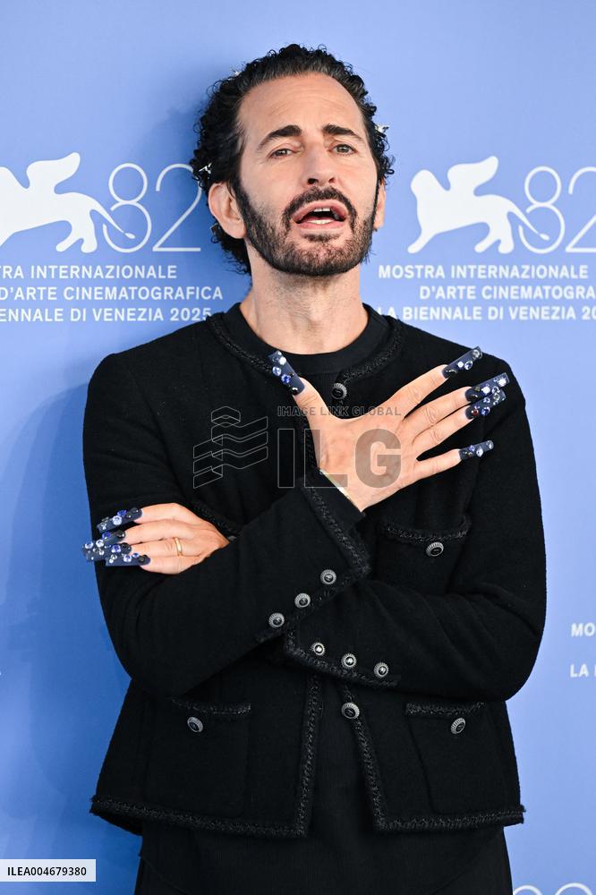 Venice Marc by Sofia Photocall AM